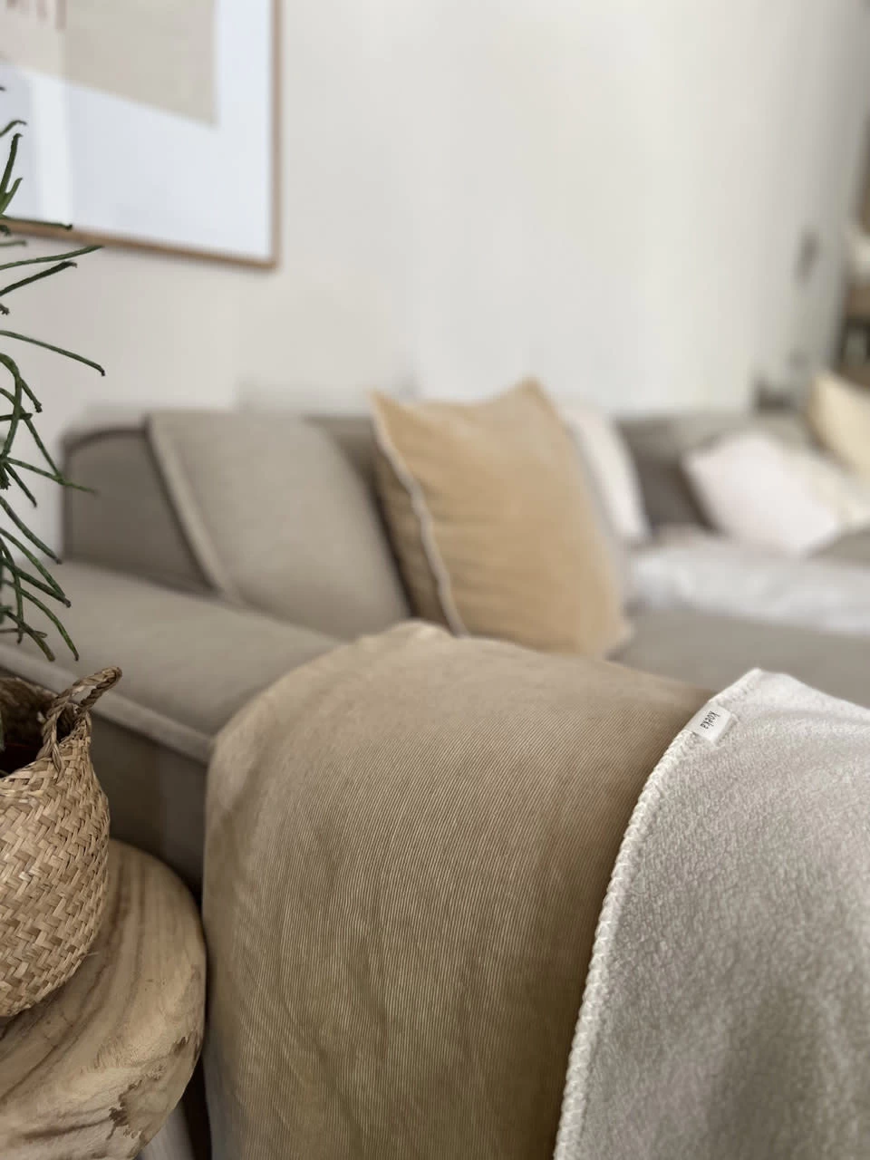 Bettdecke Plüsch Oddi In Beige – Bild 3